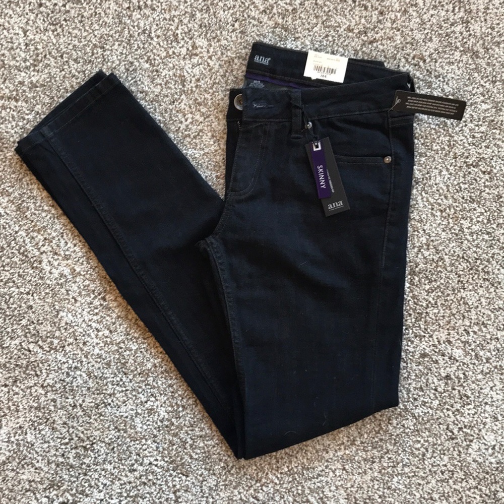 Ana Skinny Jeans